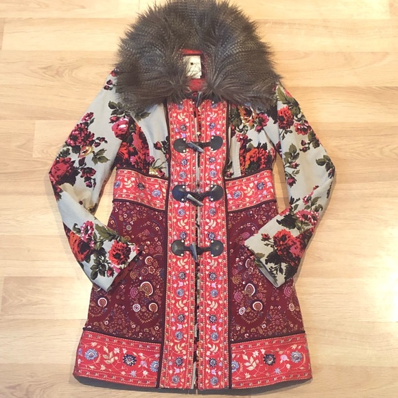 Anthropologie Jackets & Blazers - Elevenses Anthropologie Karelia Faux Fur Coat Sz 6